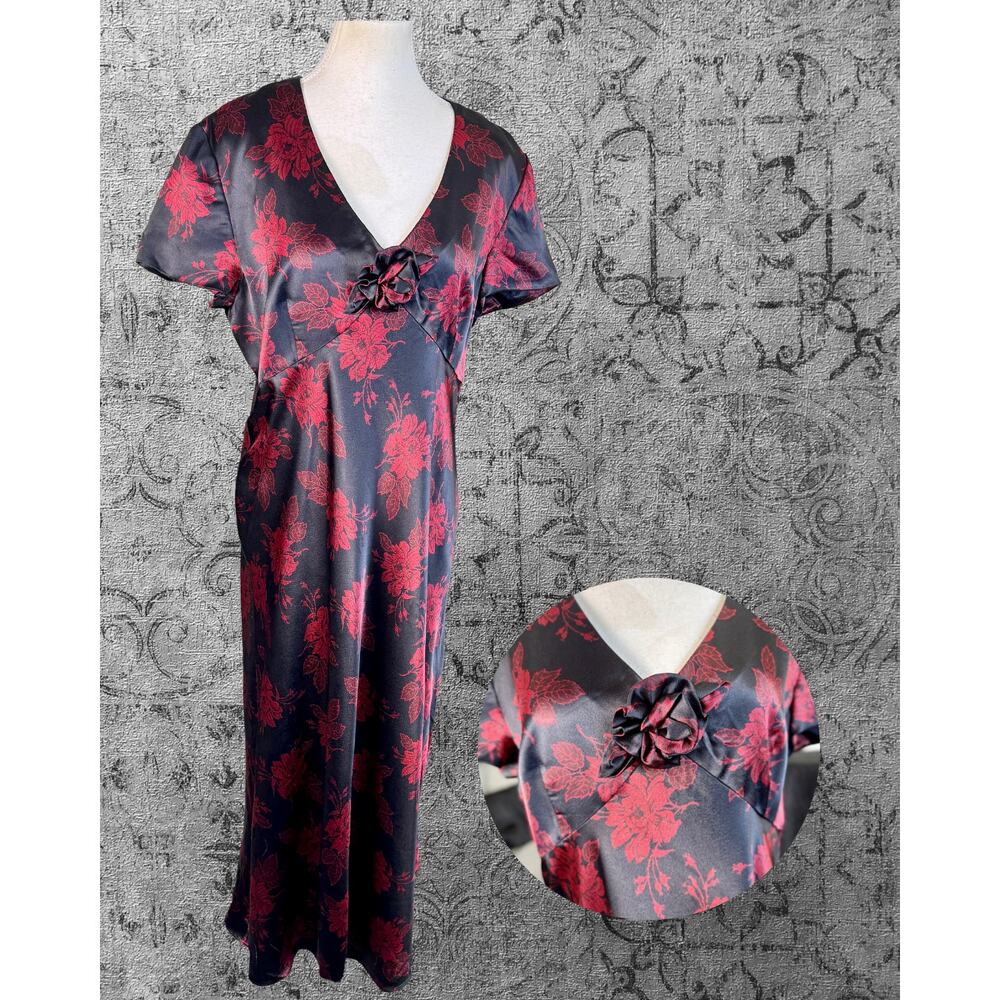 Vintage Y2K Adrianna Papell Satiny Black Red Rose Brocade Look Empire Dress 14